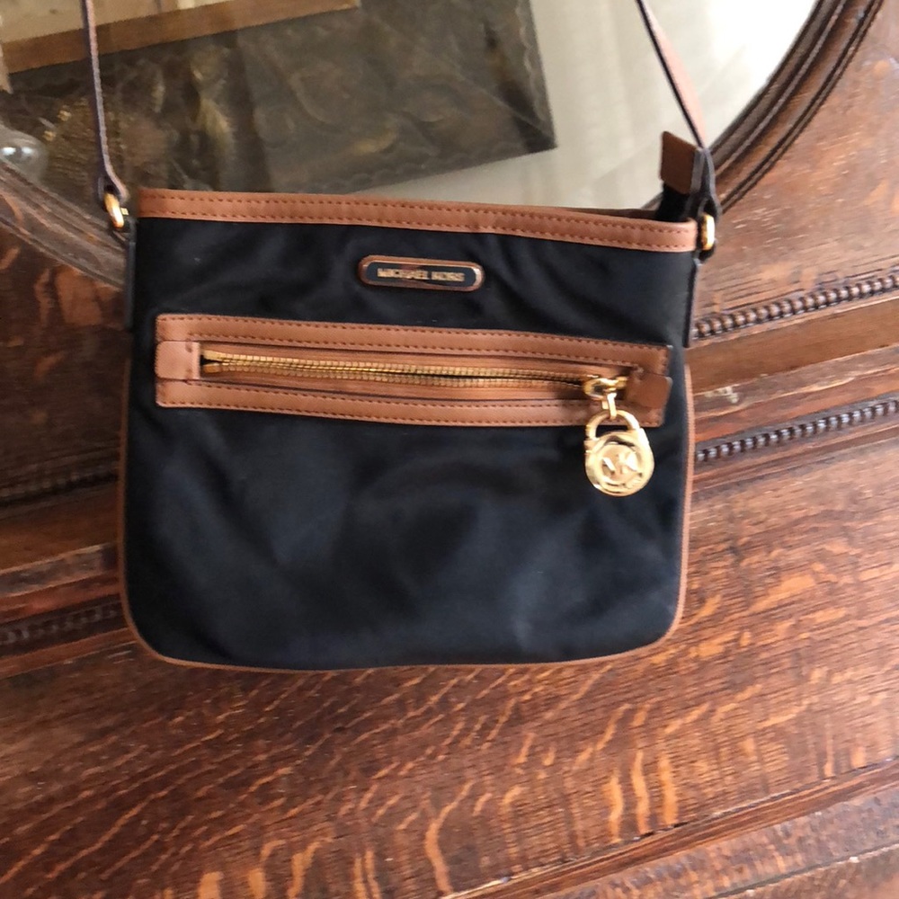 Michael Kors Cross Body Bag